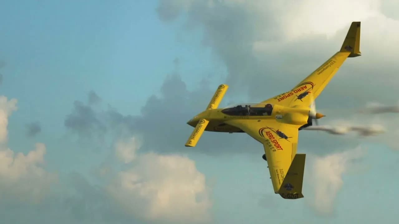 This tiny experimental aircraft flew like a sci-fi machine - no one ...