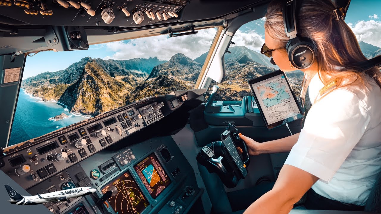 Behind the controls during a Boeing 737 takeoff from Madeira