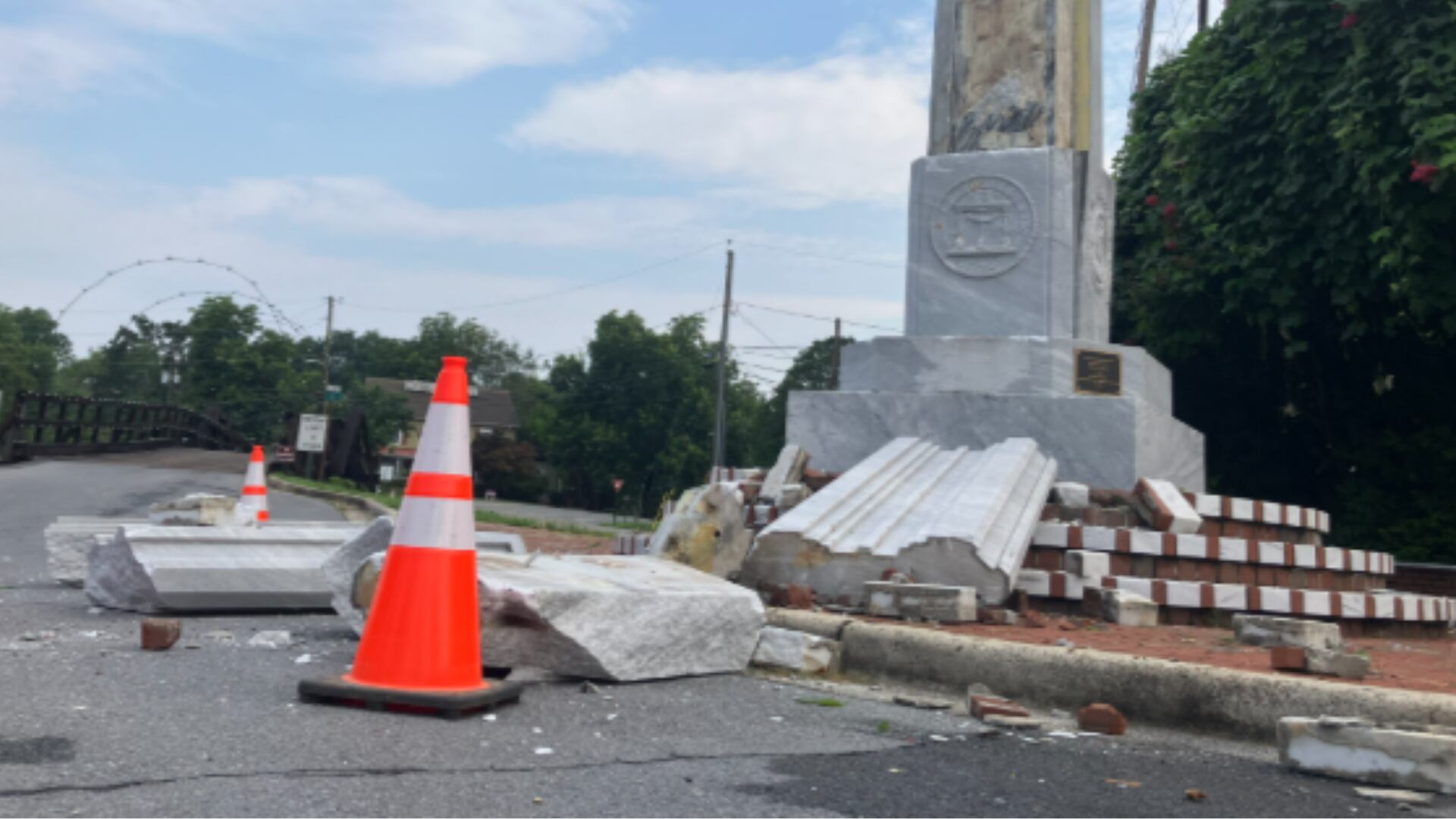 Historic Georgia monument suffers damage from lightning strike, officials say
