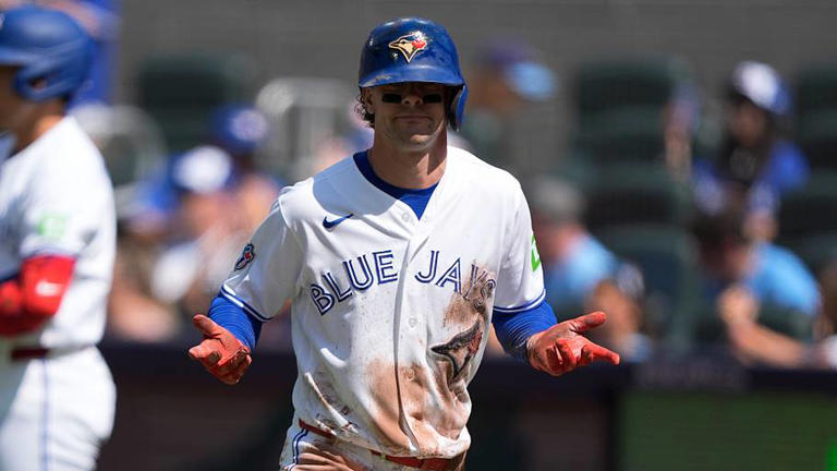 Spencer Steer injury may change how contenders view Blue Jays' Ernie ...