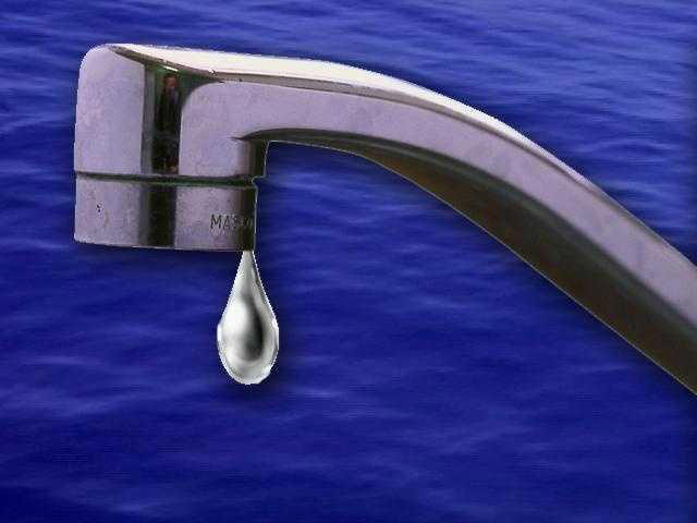 Water line break cuts service on Austin Traphill Road in Ronda
