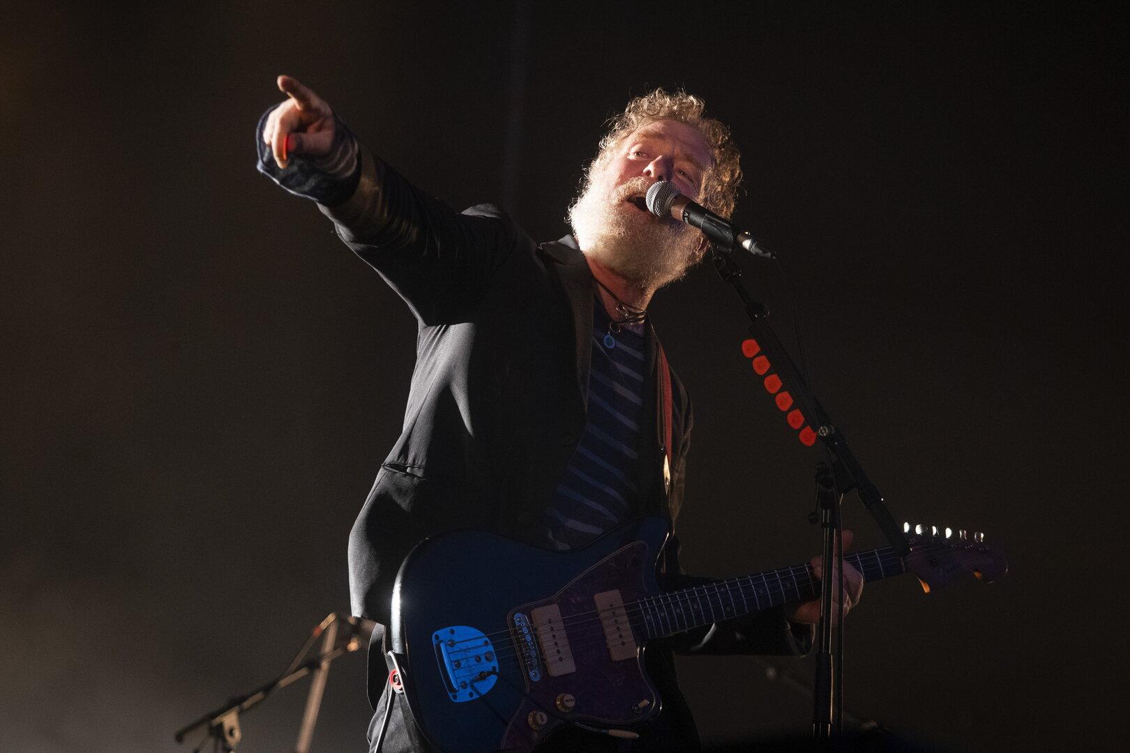 Irischer Musiker Und Schauspieler Glen Hansard T dlich Verungl ckt