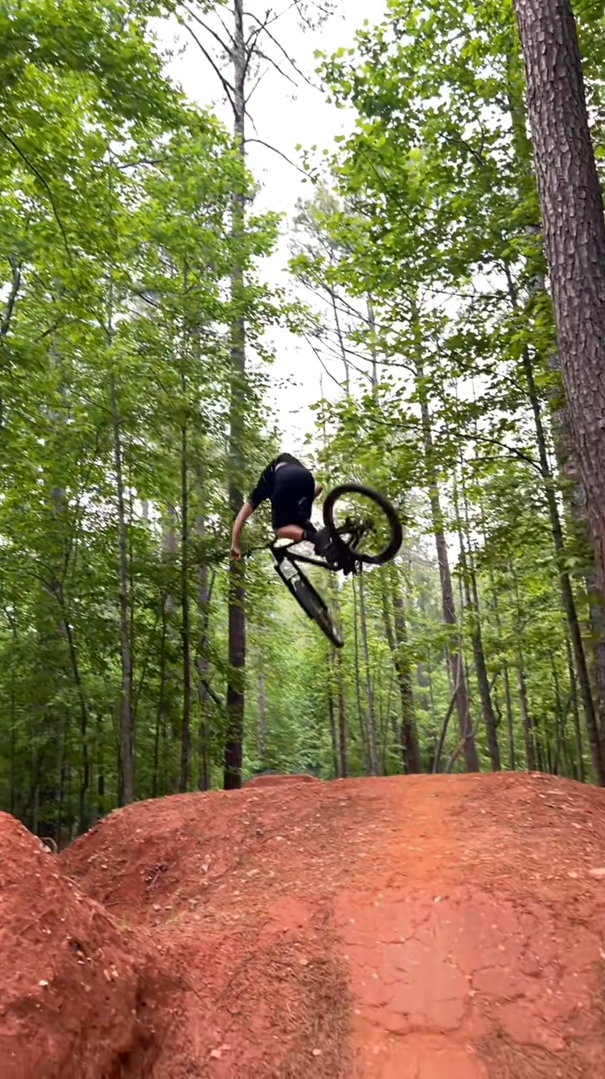 Extreme MTB drops and flow trails that defy gravity