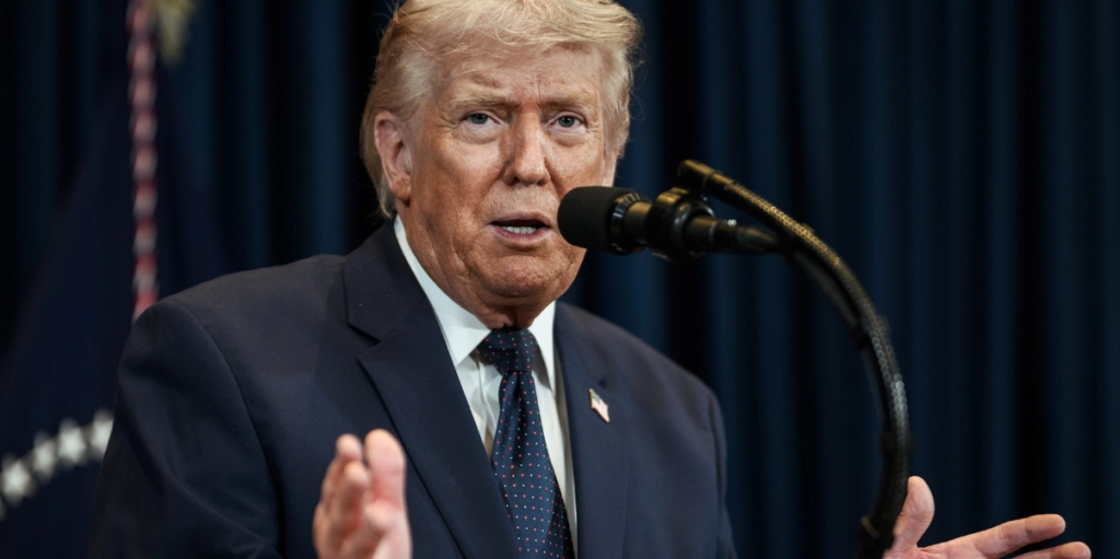 Trump rasar mot Högsta domstolen för att ha förstört hans seger 