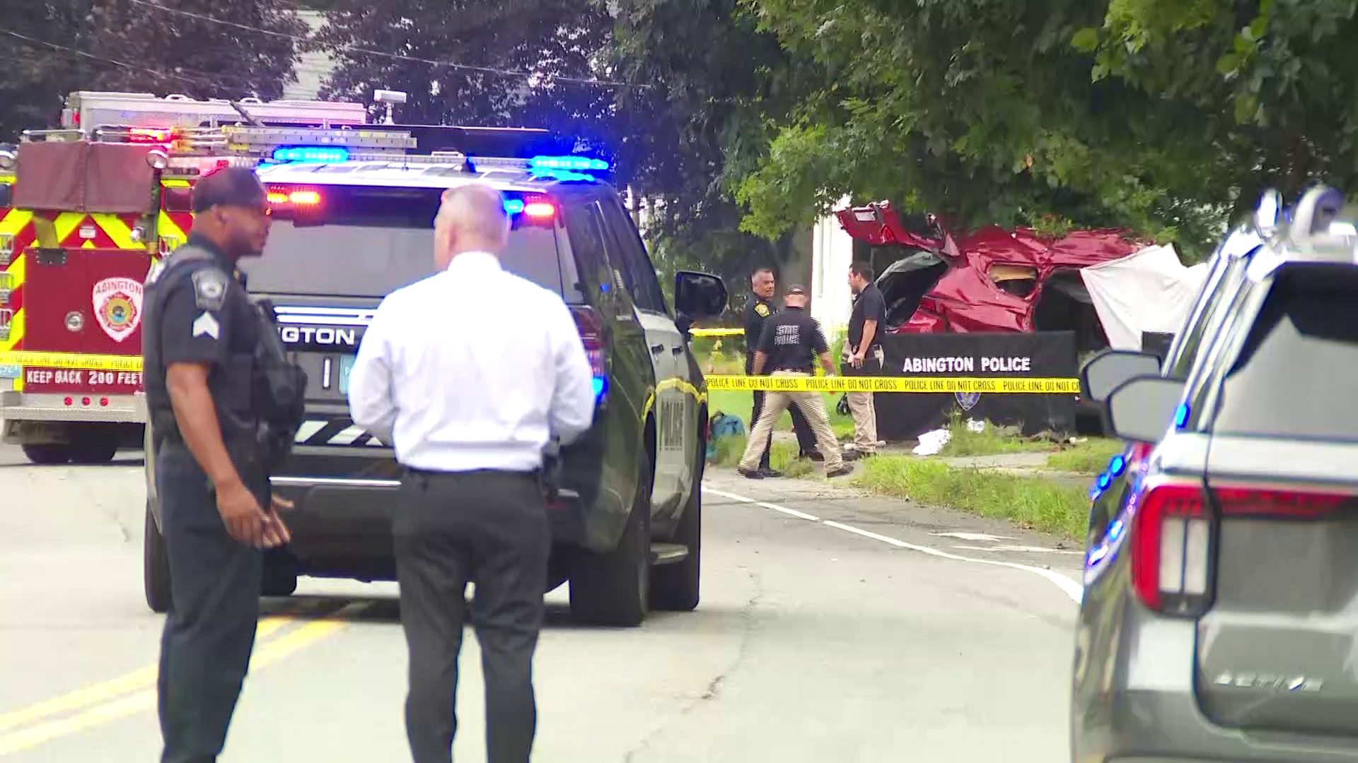 Teen driver killed, 4 hurt when stolen SUV crashes into tree, DA says