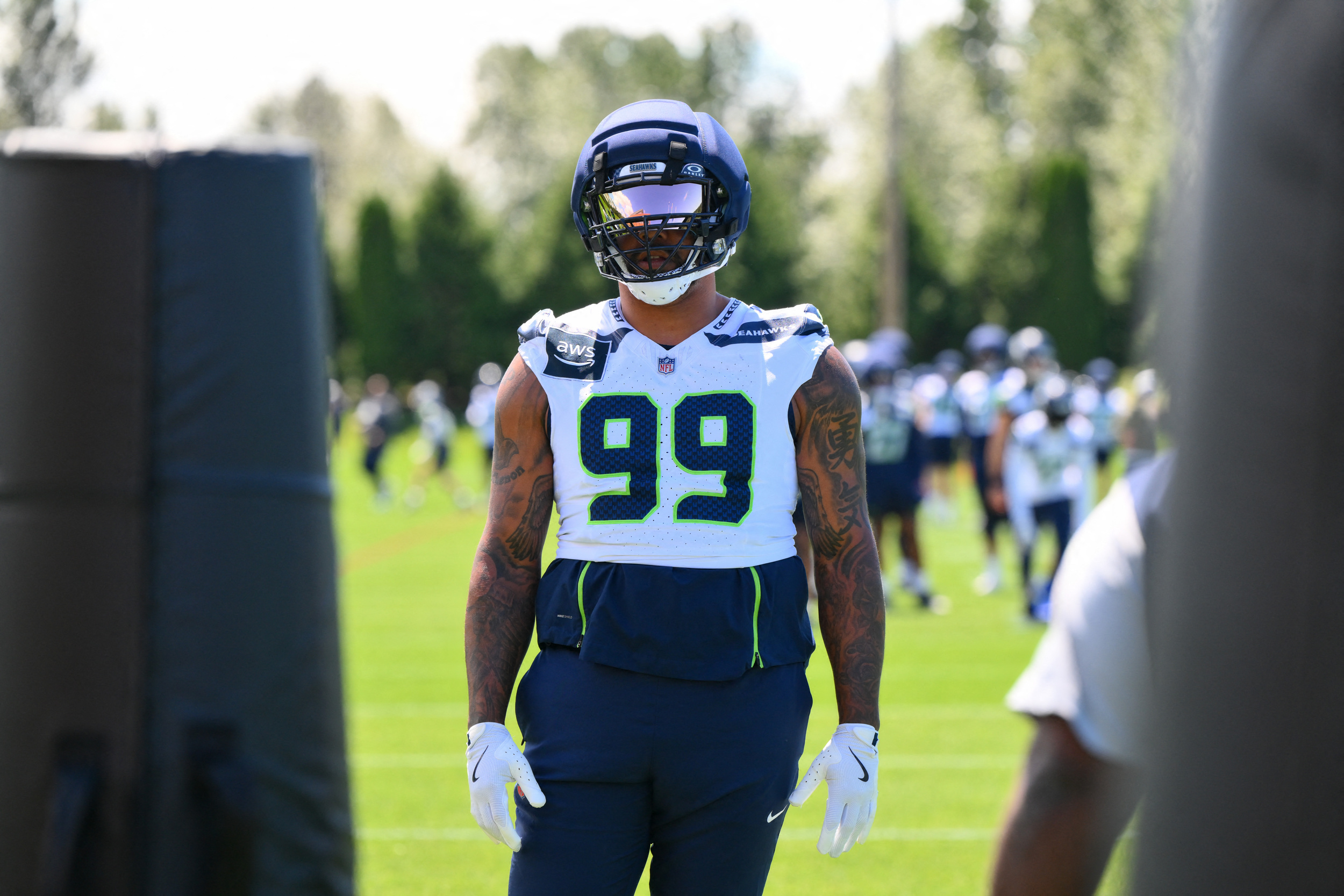 Seahawks, DL Leonard Williams discussing extension