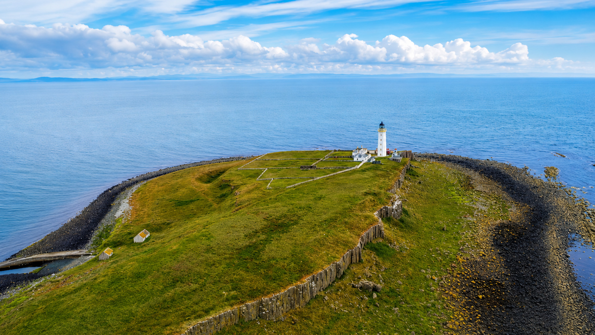 How do people reach this isolated peninsula?