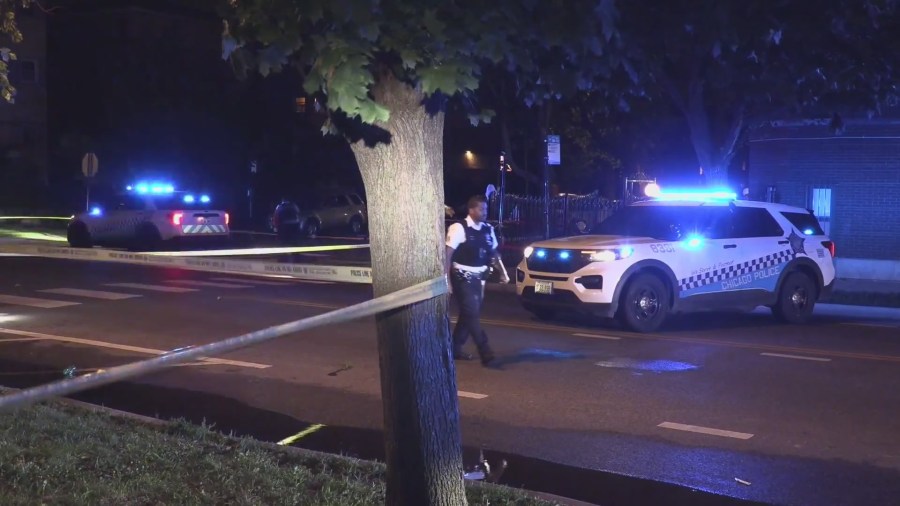 Man dead, another critical after shooting in Chicago's South Shore