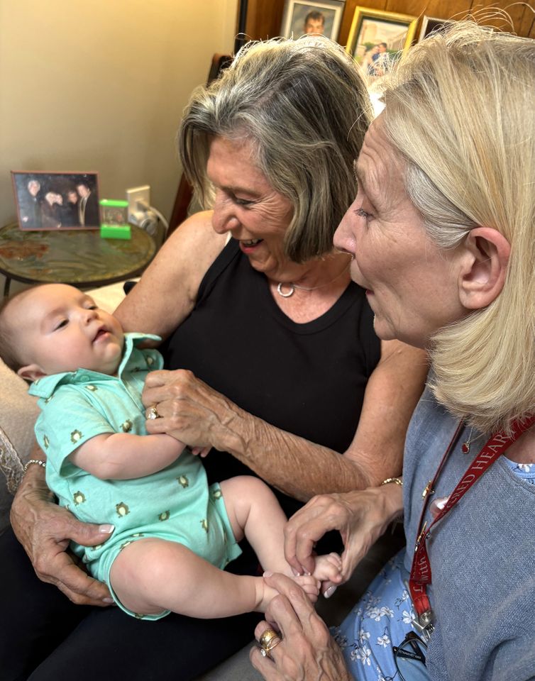 Woman Surprises Grandparents with Grandchild After 3 Months of FaceTiming