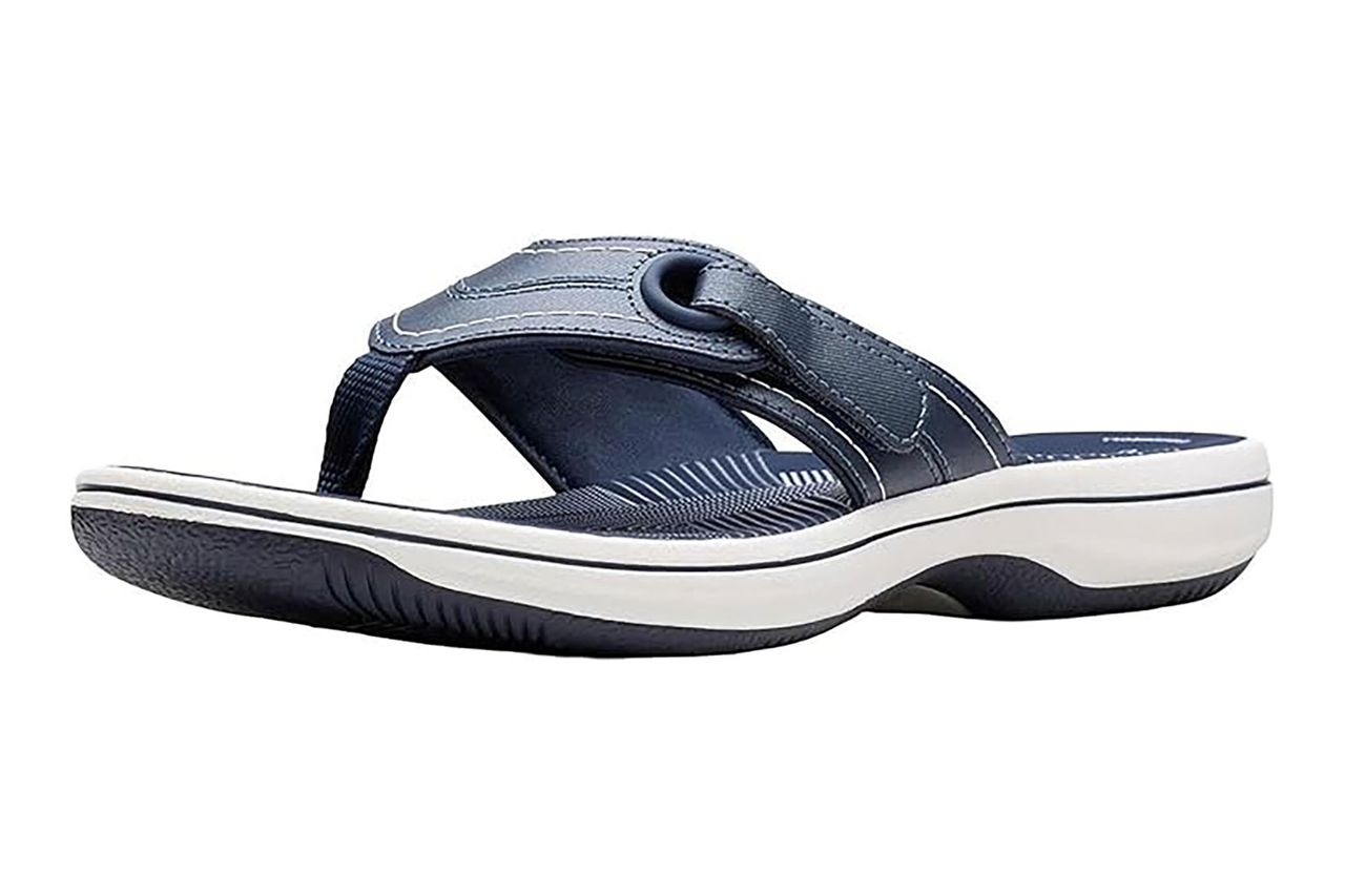 Clarks Women's Breeze Reyna Cloudsteppers Flip-Flop