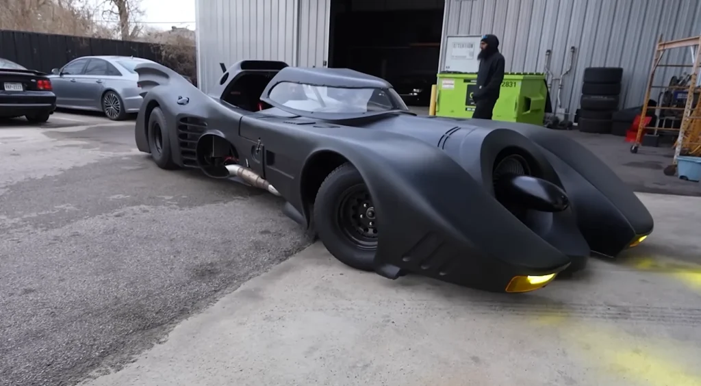 US man drives a 1,000HP Batmobile in public and it goes exactly as you'd expect