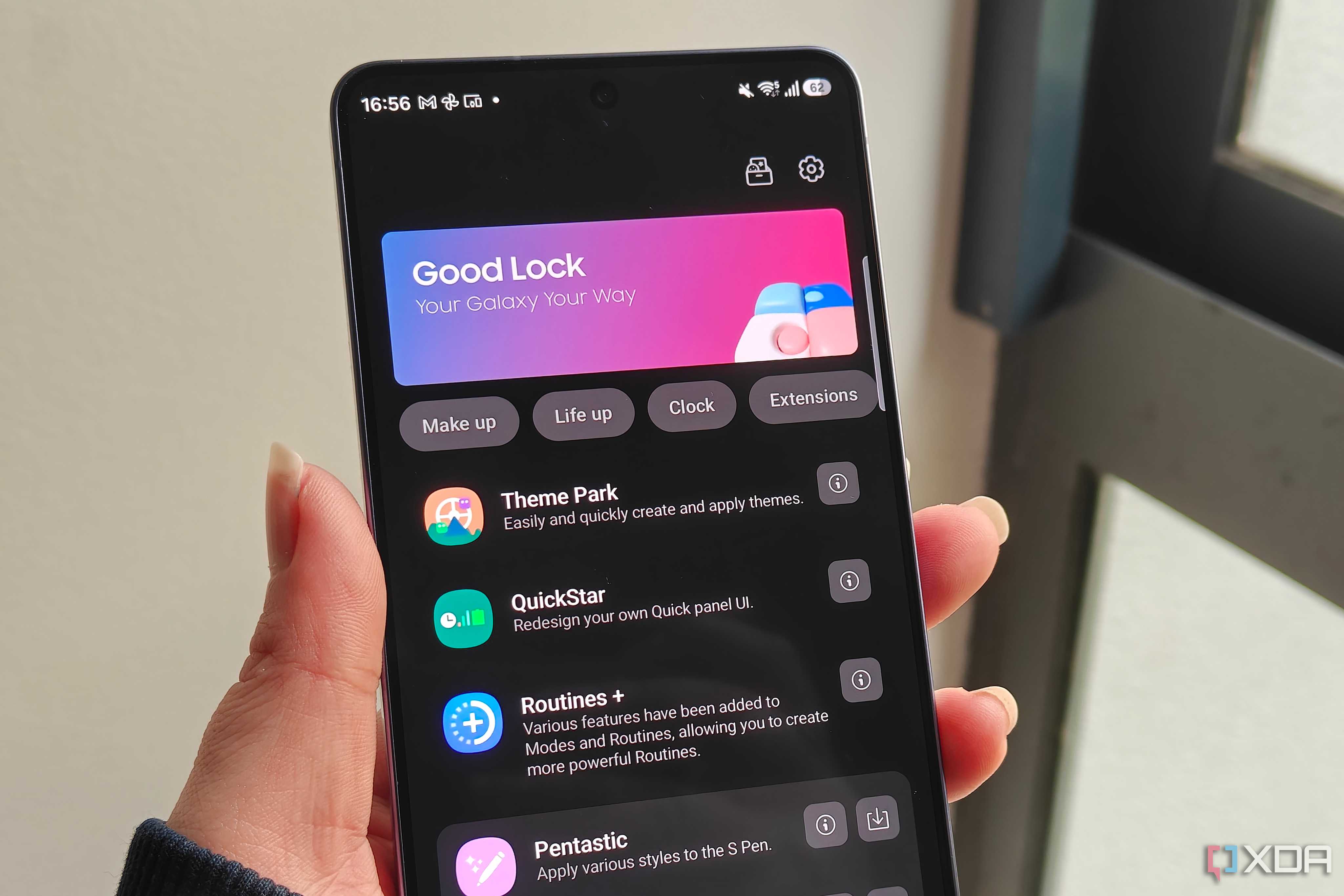 the good lock app on a samsung galaxy smartphone