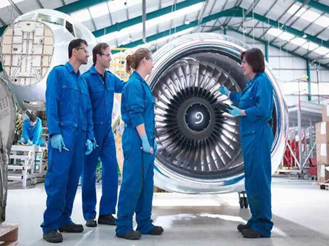 Top IITs for pursuing aerospace engineering in India