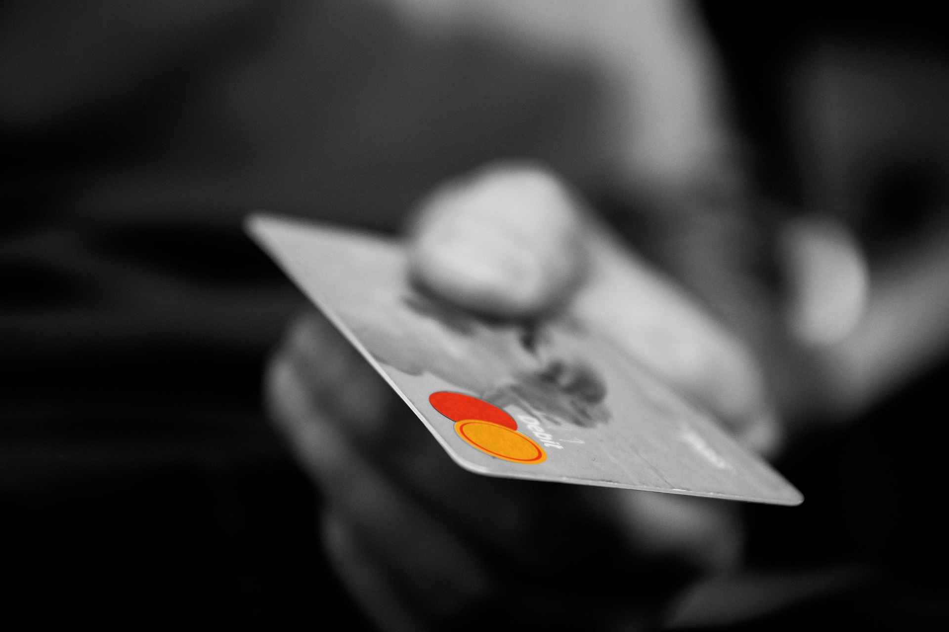 6 Things You Should Never Put on a Credit Card