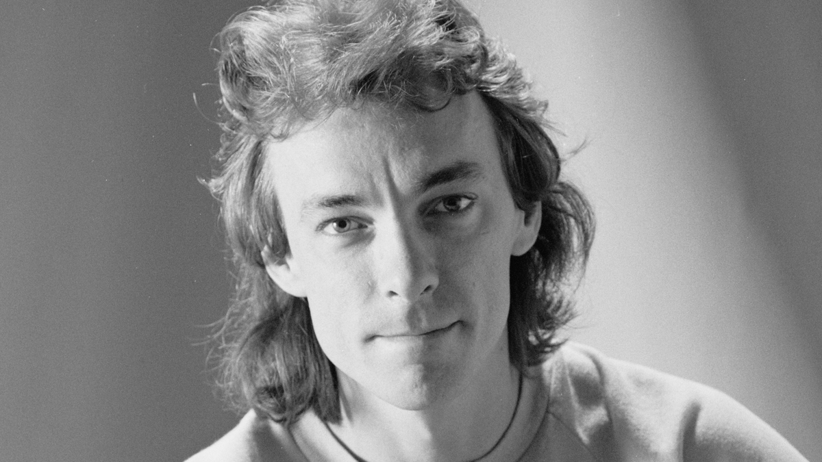 1975 Rock Classic, Written by an 18-Year-Old, Became a Timeless Motivational Anthem