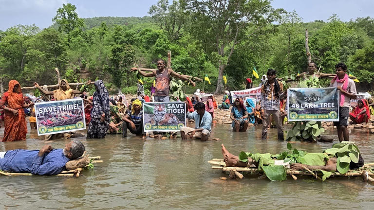 Ken-Betwa project-hit families escalate protest; hunger strike enters ...