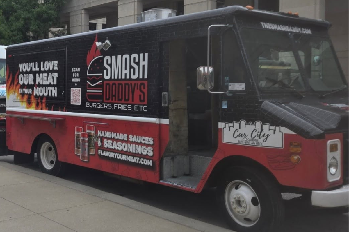 Smash Daddy's Burgers, Fries Etc. Indiana slogan