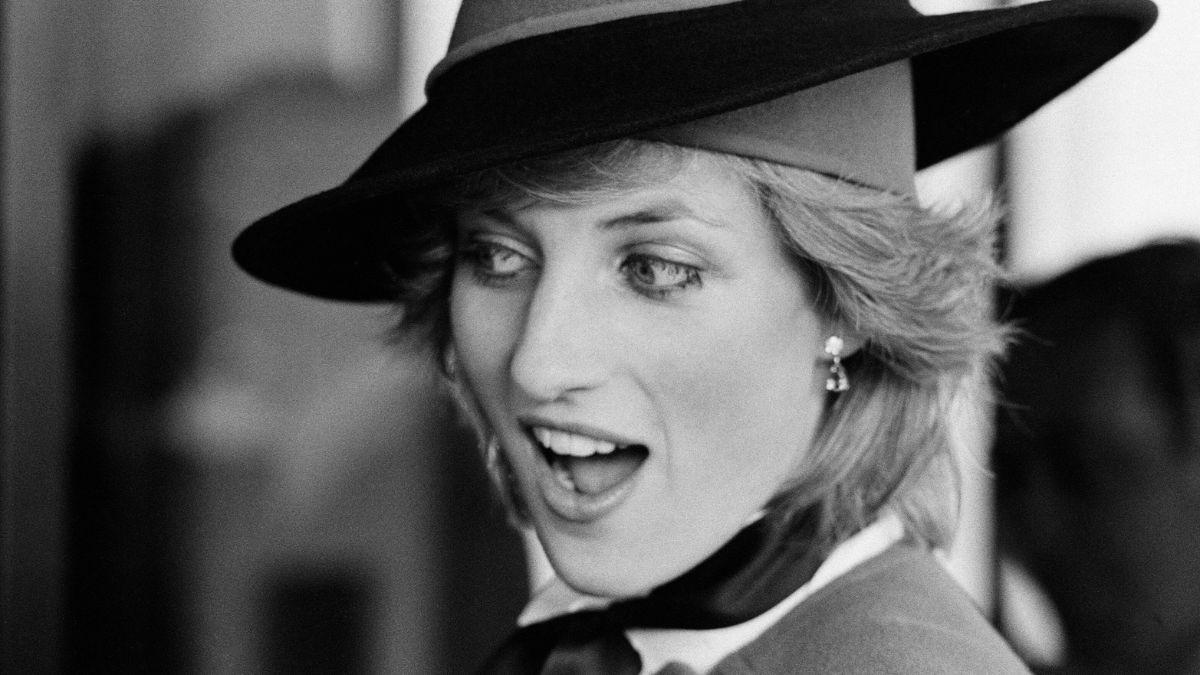 Princess Diana Reportedly Had Secret Will Full of Notes to Her Kids and Prince Charles, Insider Reveals