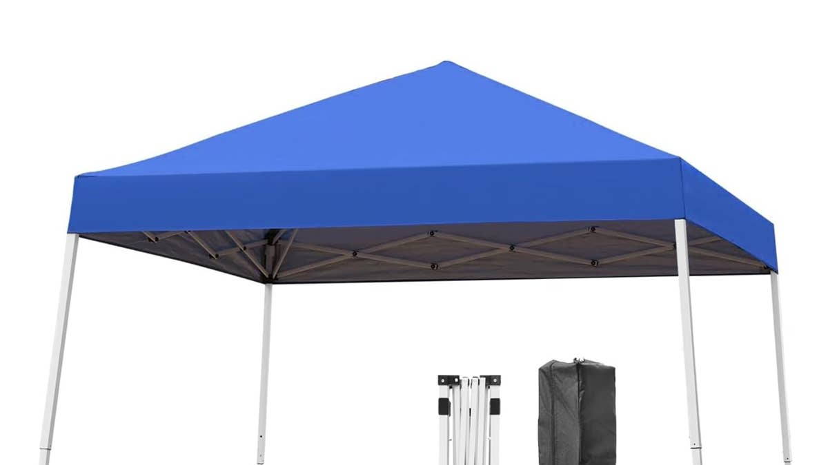 oneofics-slant-legged-beach-tent