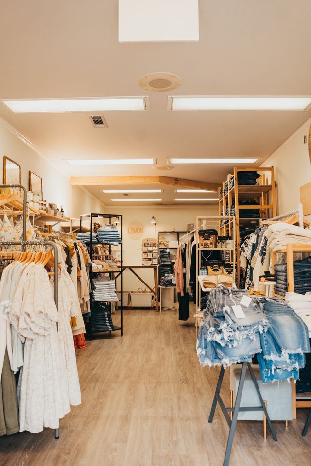 Lemon clothing store in McMinnville, Tennessee