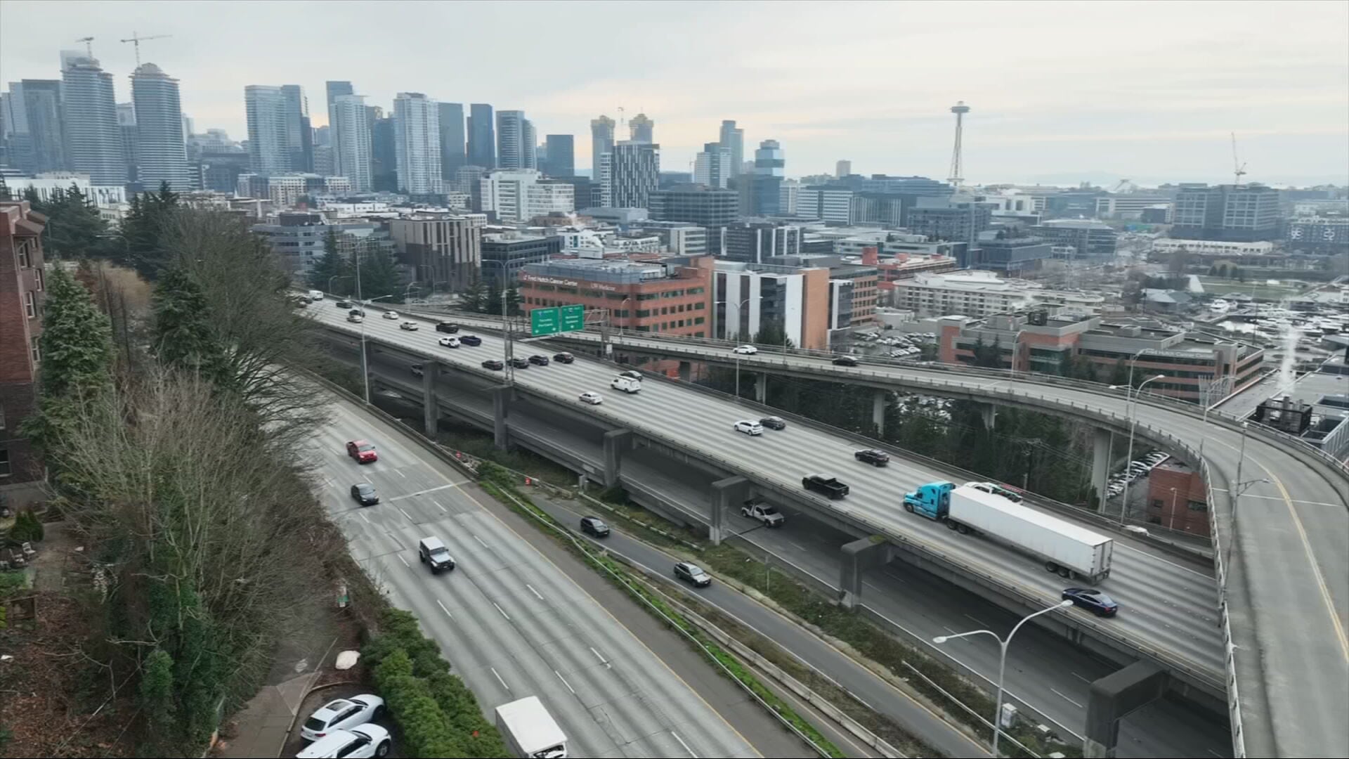 WSDOT spends $17M a year cleaning up highway litter — now Jimothy the raccoon has a message for you