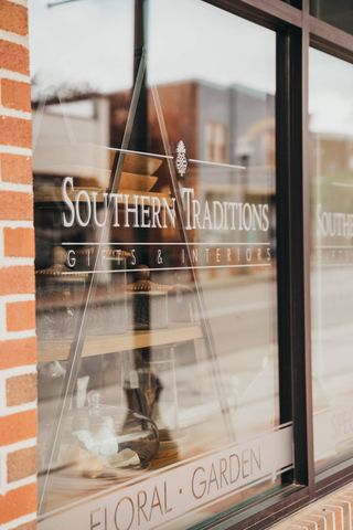 Southern Traditions Gifts & Interiors in McMinnville, Tennessee