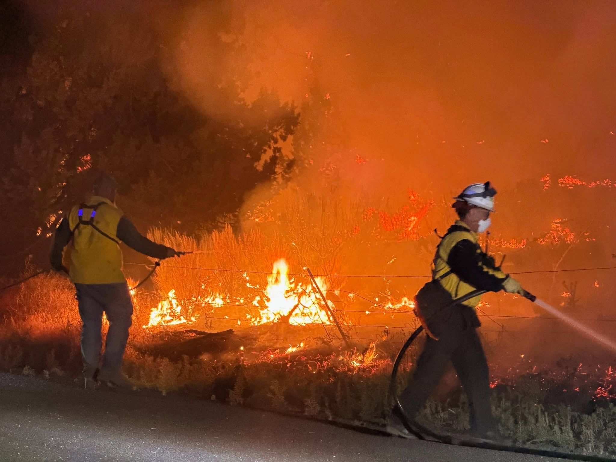 Wildfire update: ODF sends final fire management team to Crook Co. as ...