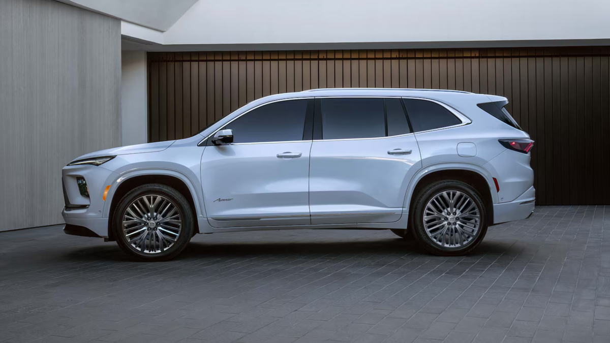 A Fully Loaded Buick Enclave Now Costs Luxury SUV Money