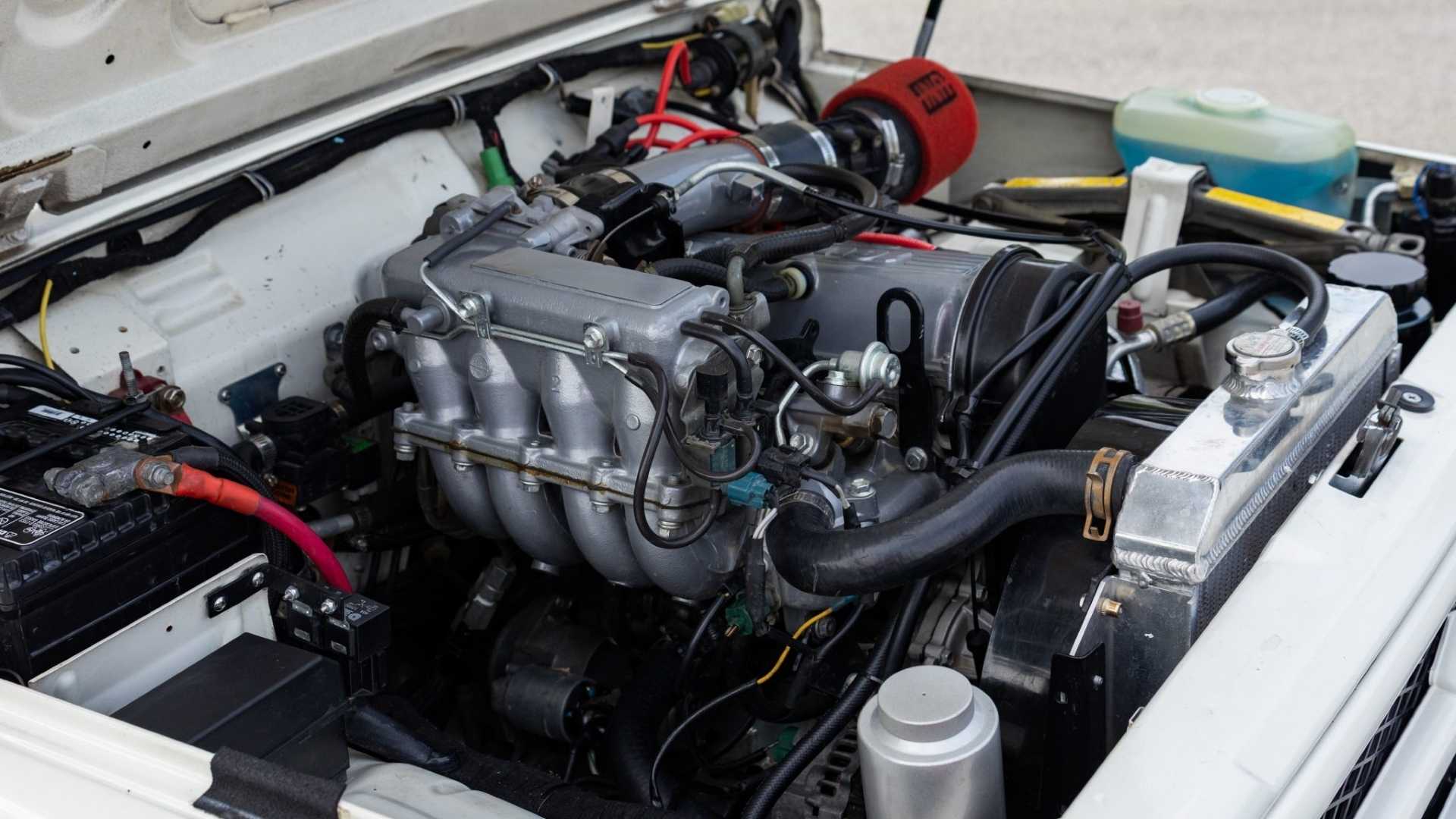 1987 Suzuki Samurai 16V Engine