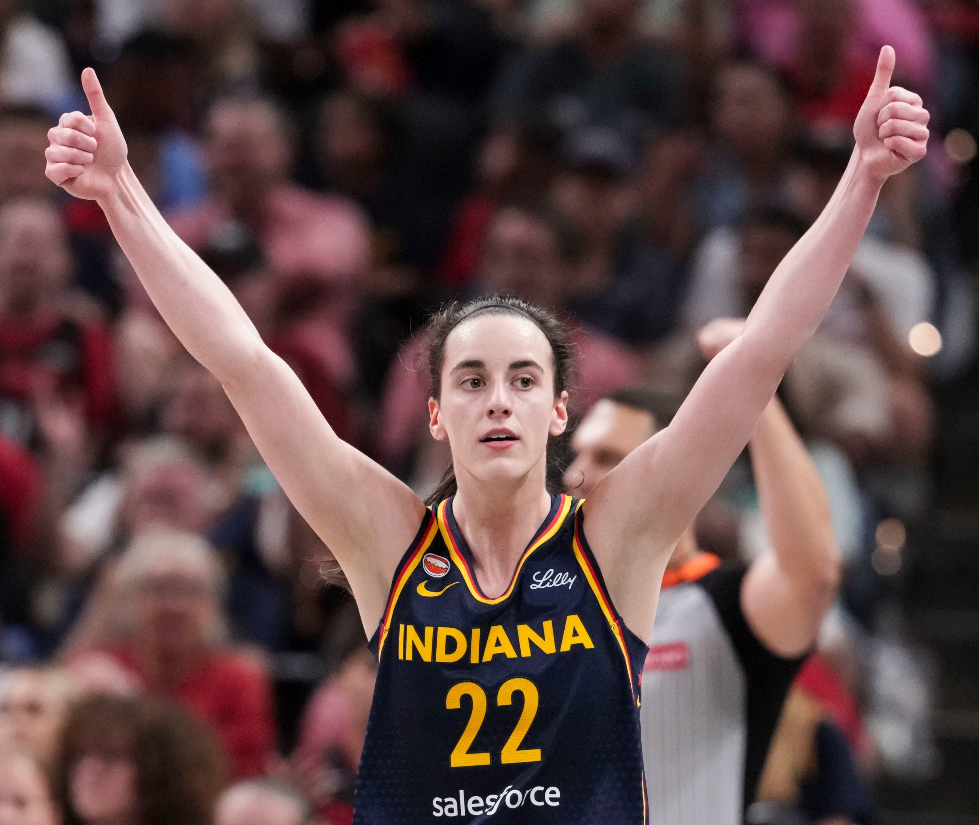 WNBA refs somehow missed Caitlin Clark getting smacked in face
