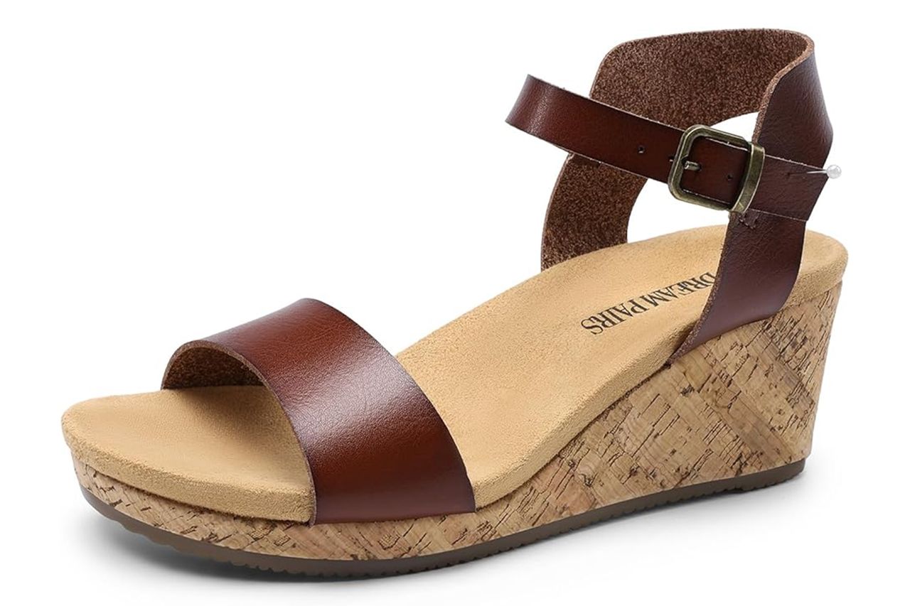Amazon DREAM PAIRS Women's Open Toe Buckle Ankle Strap Platform Wedge Sandals