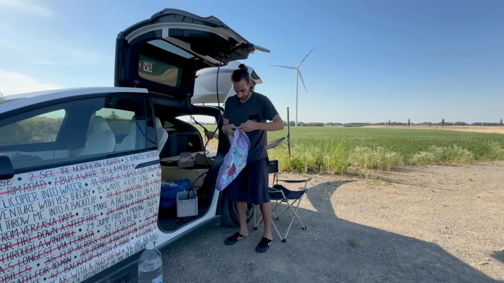 This Tesla Model X Plaid owner in Austria conducted an interesting experiment