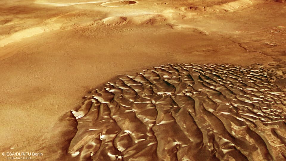 A detailed view of ancient dunes carved by martian winds in Kaiser Crater. Credit: ESA/DLR/FU Berlin