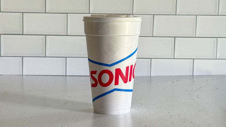 A medium Sonic sweet tea