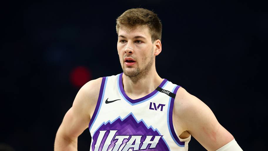 Mar 28, 2026; Phoenix, Arizona, USA; Utah Jazz forward Kyle Filipowski (22) against the Phoenix Suns at Mortgage Matchup Cent