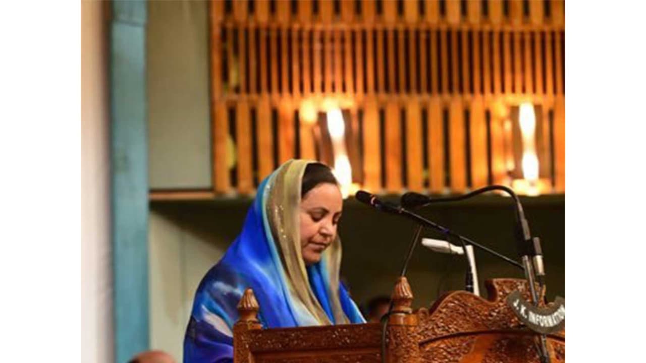 Sakeena Itoo condemns Doda killing, says guns must disappear from J&K