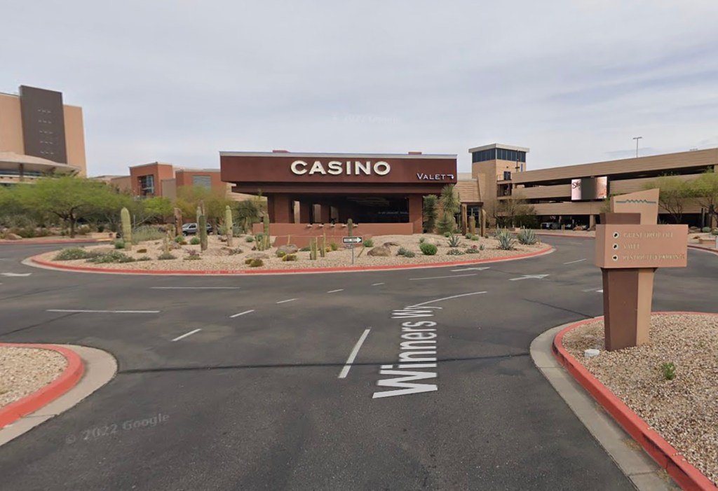 Lucky baby delivered in Arizona casino parking lot minutes after hospital sent mom home