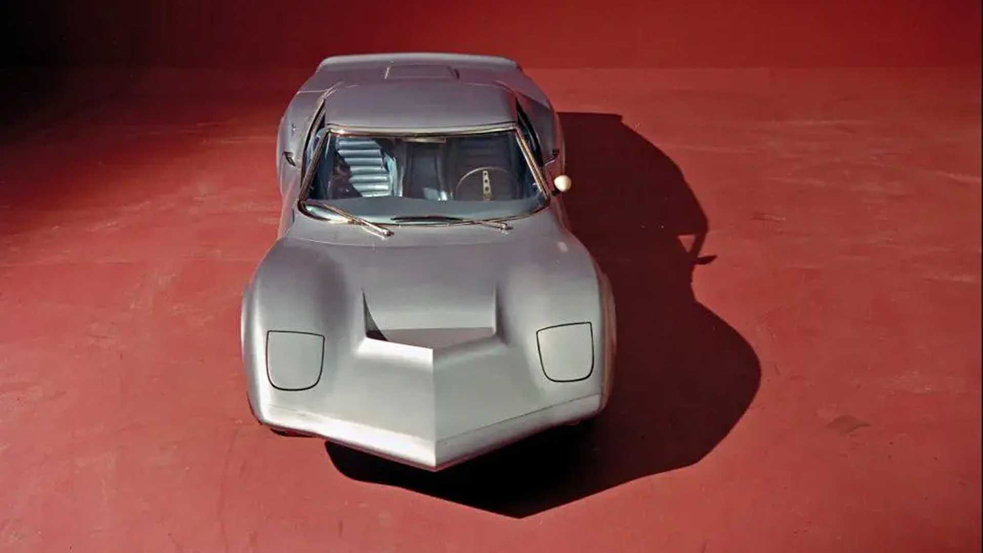GM XP-819 prototype front overhead view