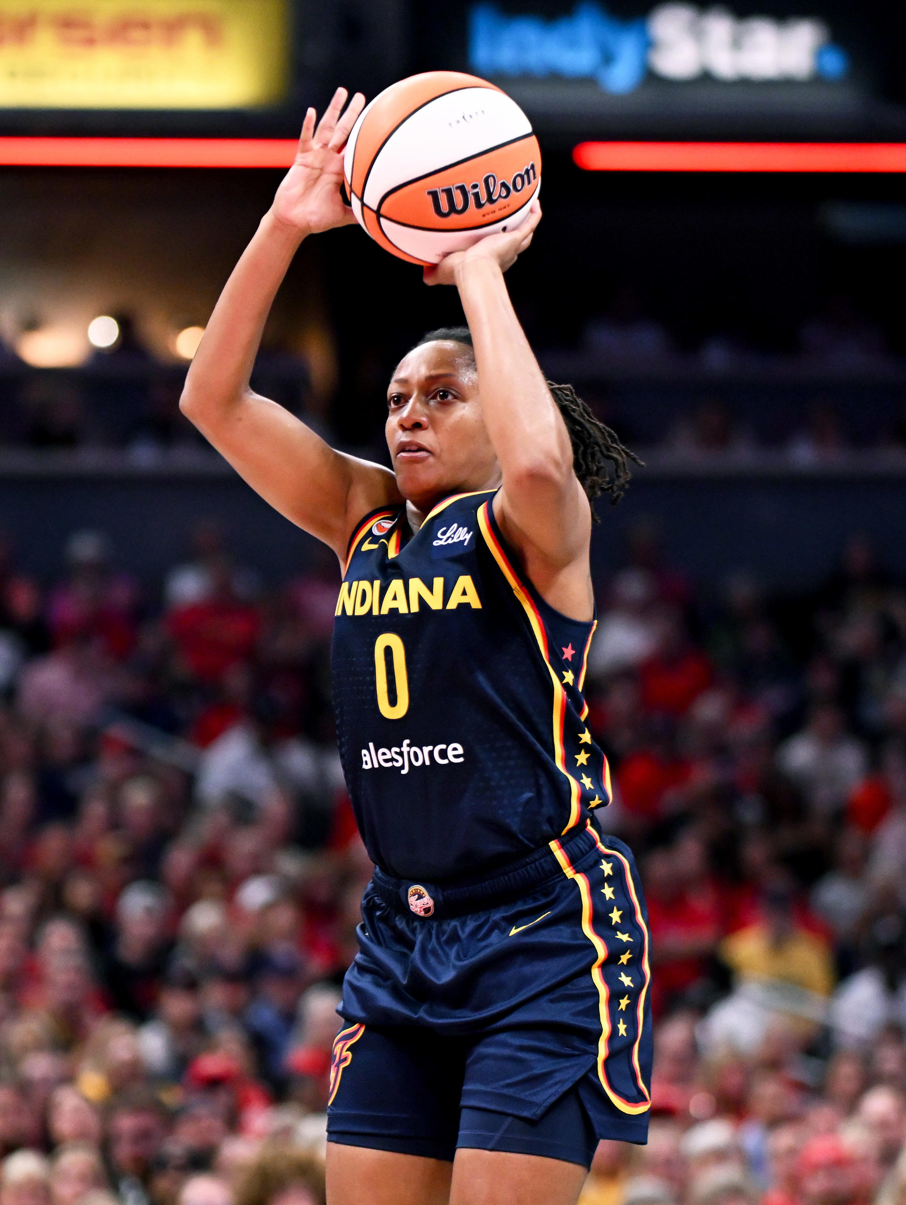 Kelsey Mitchell drops 33 as Indiana Fever beat New York Liberty: Highlights