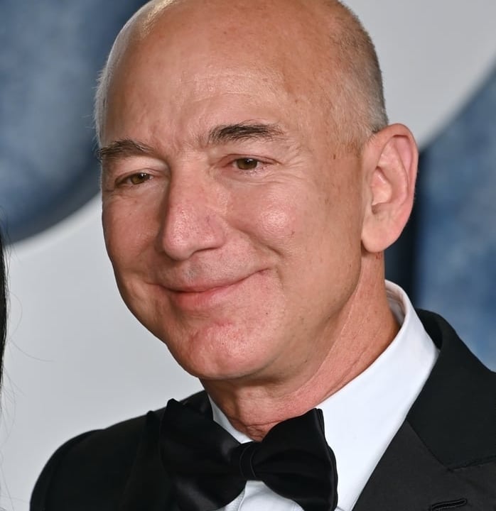 BEVERLY HILLS, CA. March 12, 2023: Jeff Bezos at the 2023 Vanity Fair Oscar Party at the Wallis Annenberg Center. Picture: Paul Smith-Featureflash