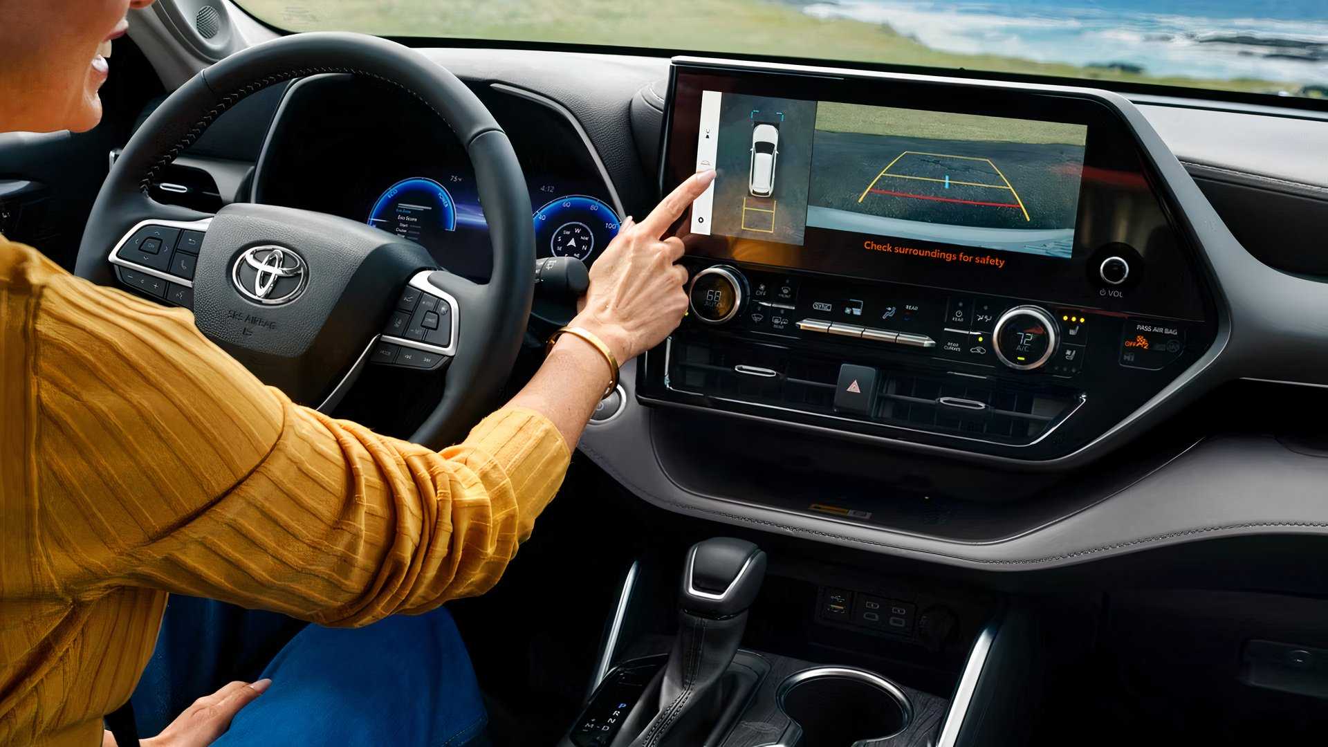 2026 Toyota Highlander Hybrid interior shot showing Dashboard