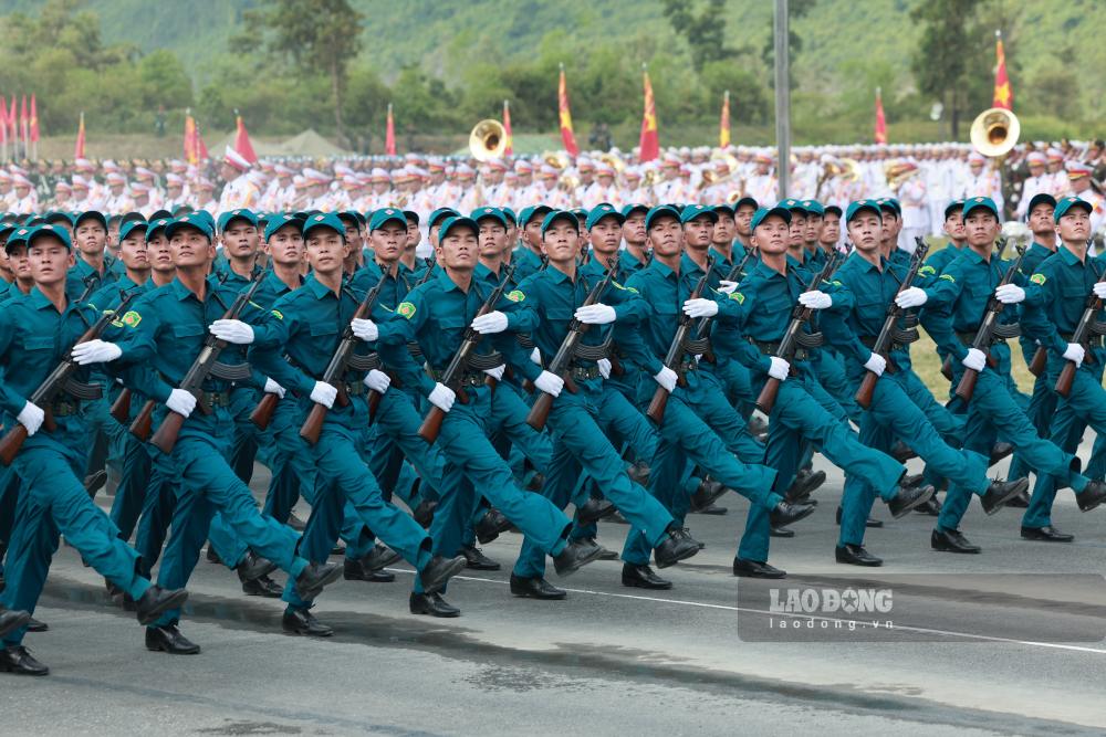 Điều kiện để sĩ quan nhận giấy khen của thủ trưởng Ban Chỉ huy quân sự cấp xã