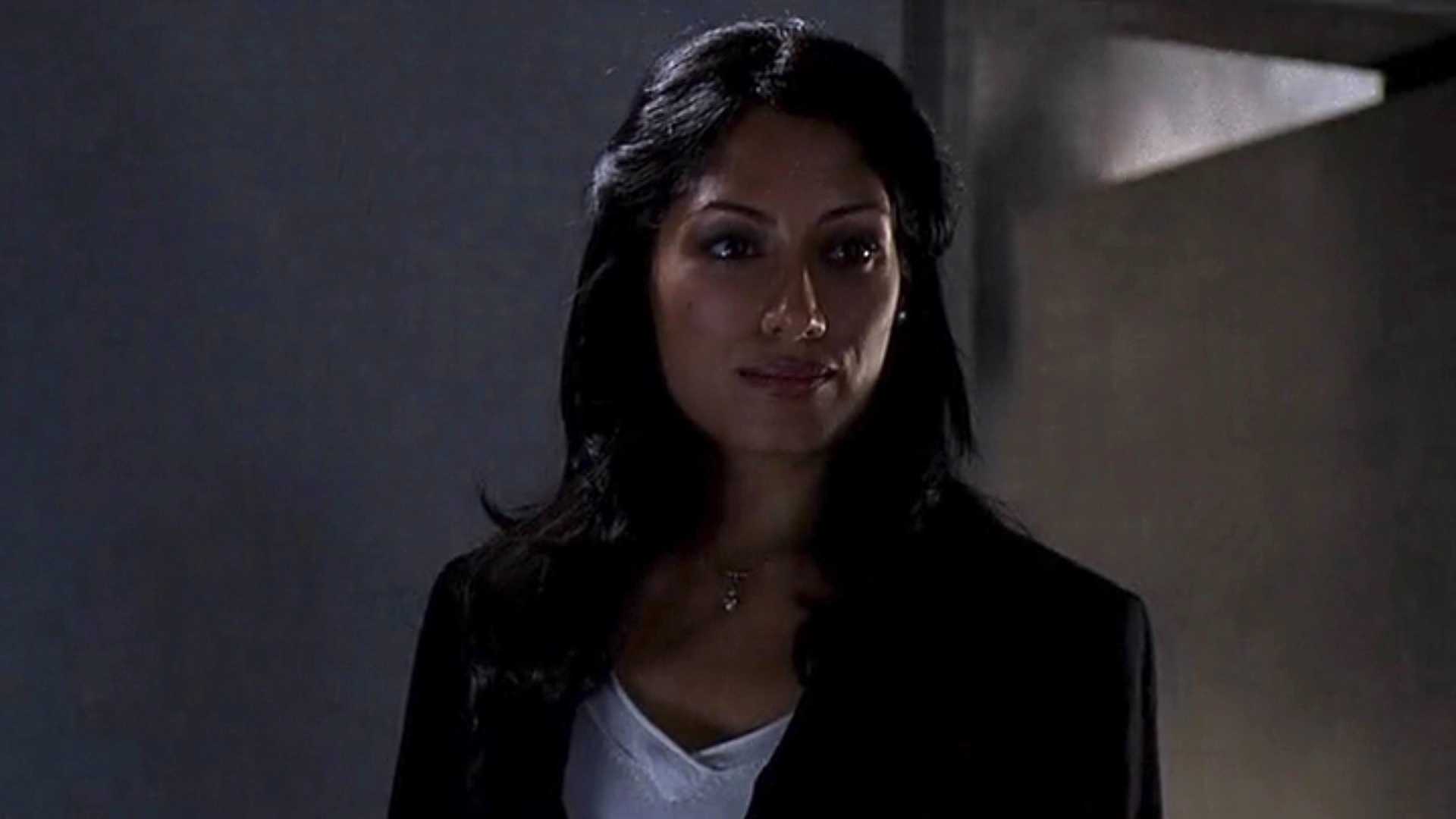 Bridget Bailey entering Sylar's Company cell