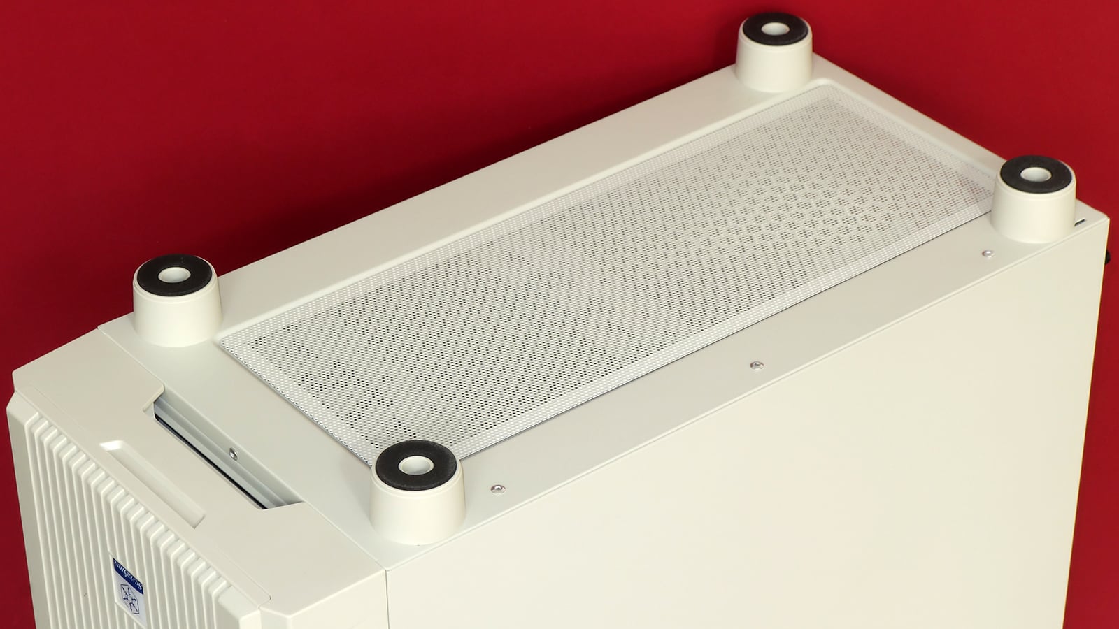 SilverStone FLP03 Review: Build a Beige Box That Actually Rocks