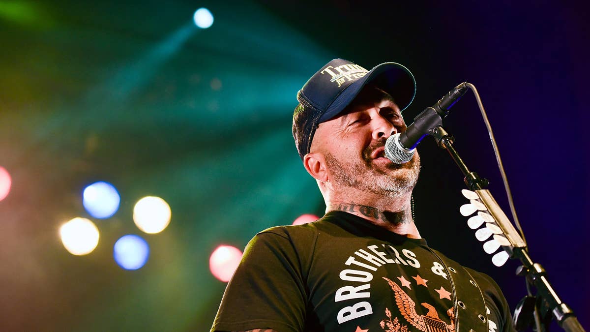 Country star Aaron Lewis releases new album after 36-year career