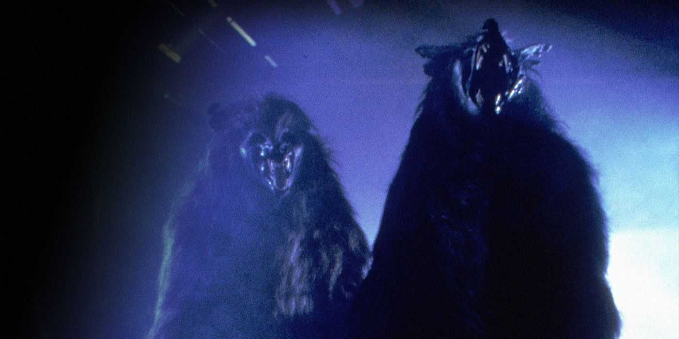 An image of two werewolves in the TV series Werewolf