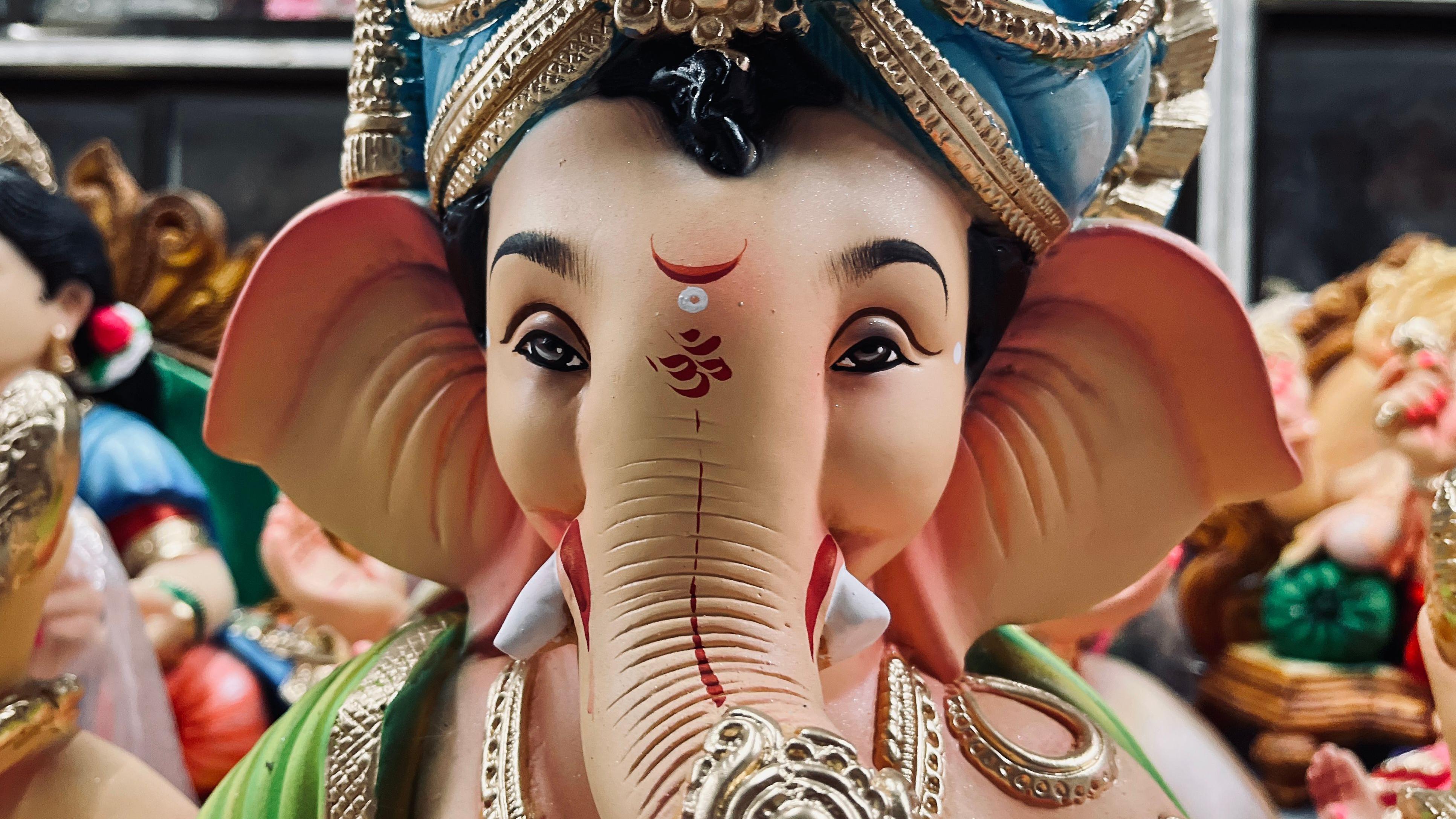 India's Ganesh idol makers count the cost of devastating floods