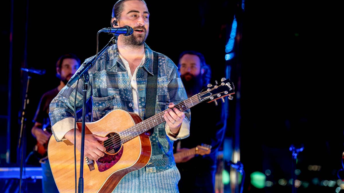 Noah Kahan cancels Citi Field concert last minute, leaving fans frustrated