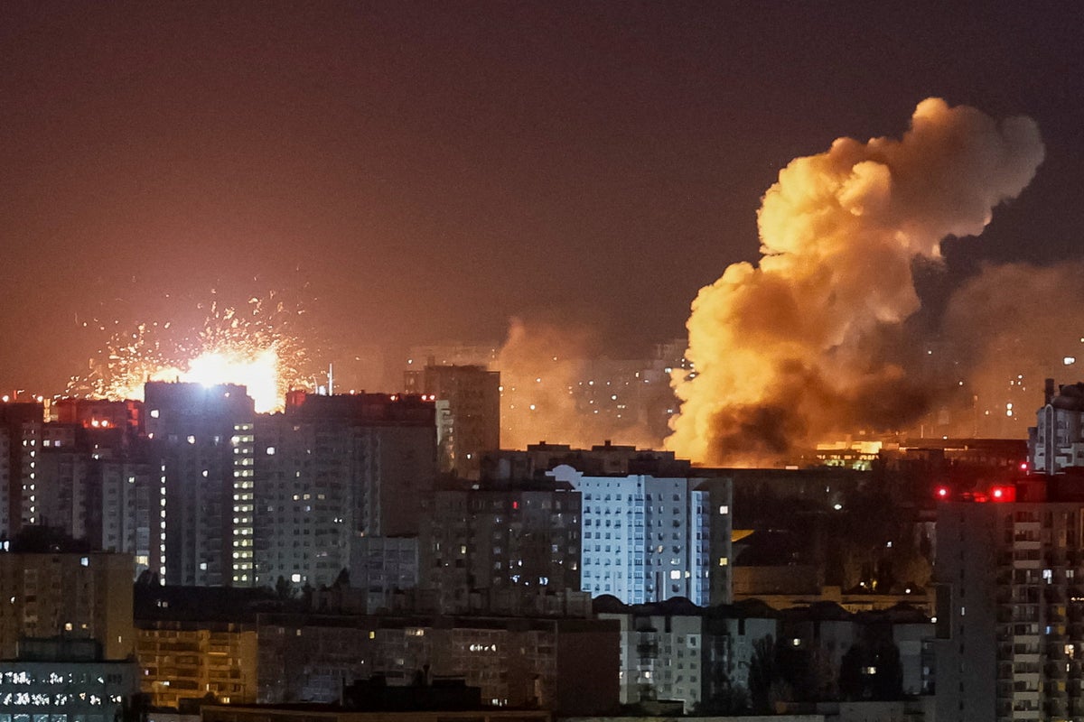 Russian missile strike in Kyiv