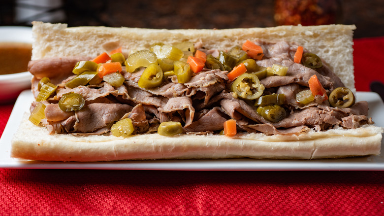 The Mythic Rise Of Chicago's Italian Beef Sandwich